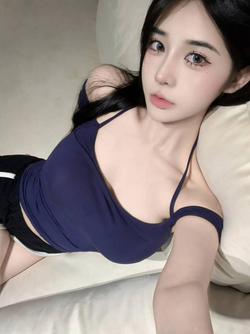 598DFE4FA663D9AFDADB1FEA0C39E4E1.jpg