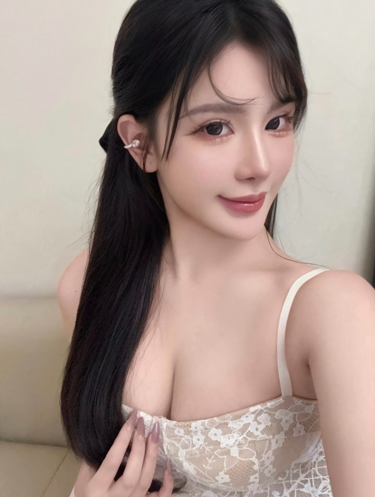 30081CC47F6FDB8FEFC8C4FCCA898782.jpg
