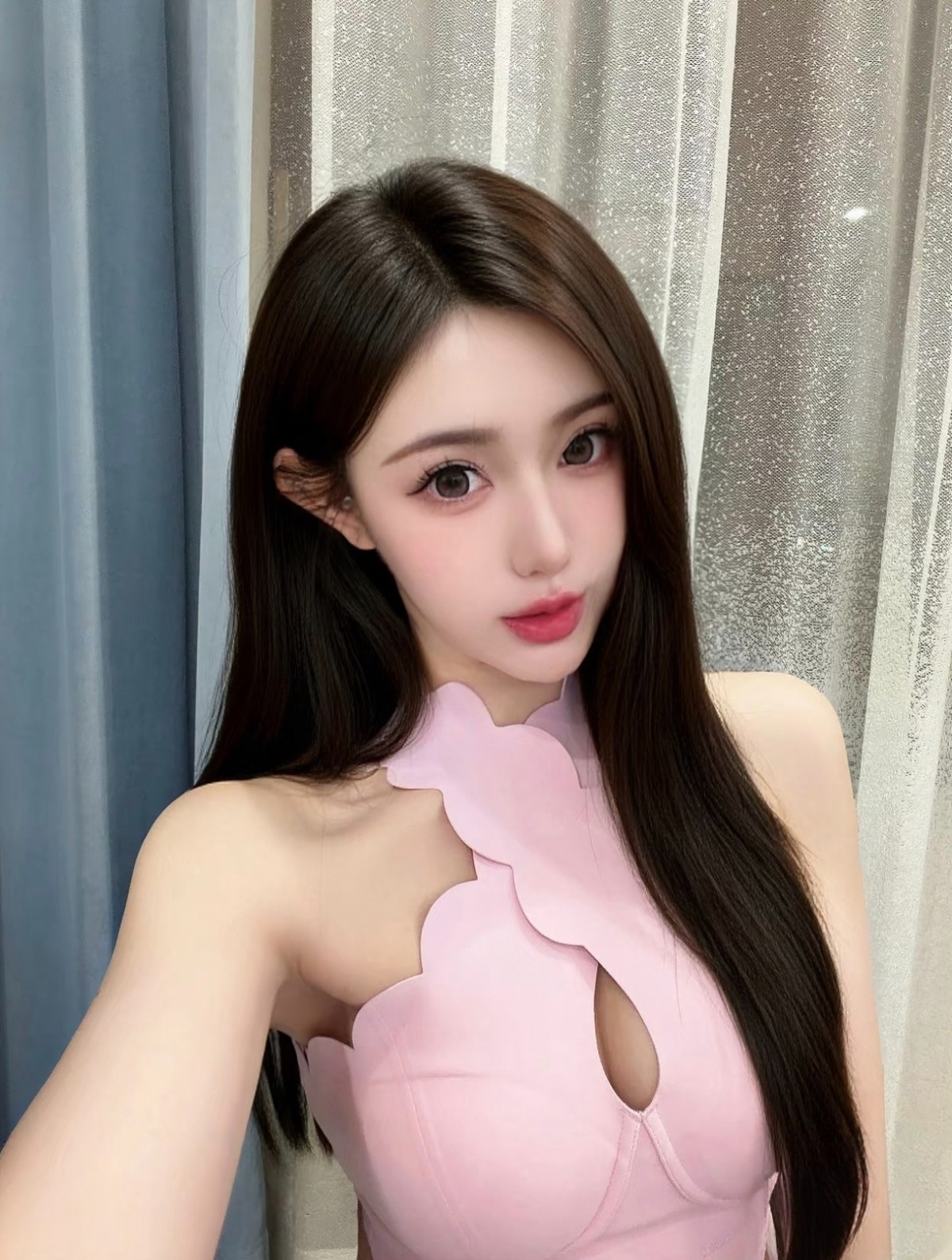E5E41A8856E2112889BBF2E2F58B7DA2.jpg