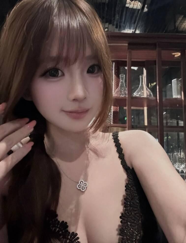 B70B4BB4BC6FD6FFEBAFA1624AE46904.jpg