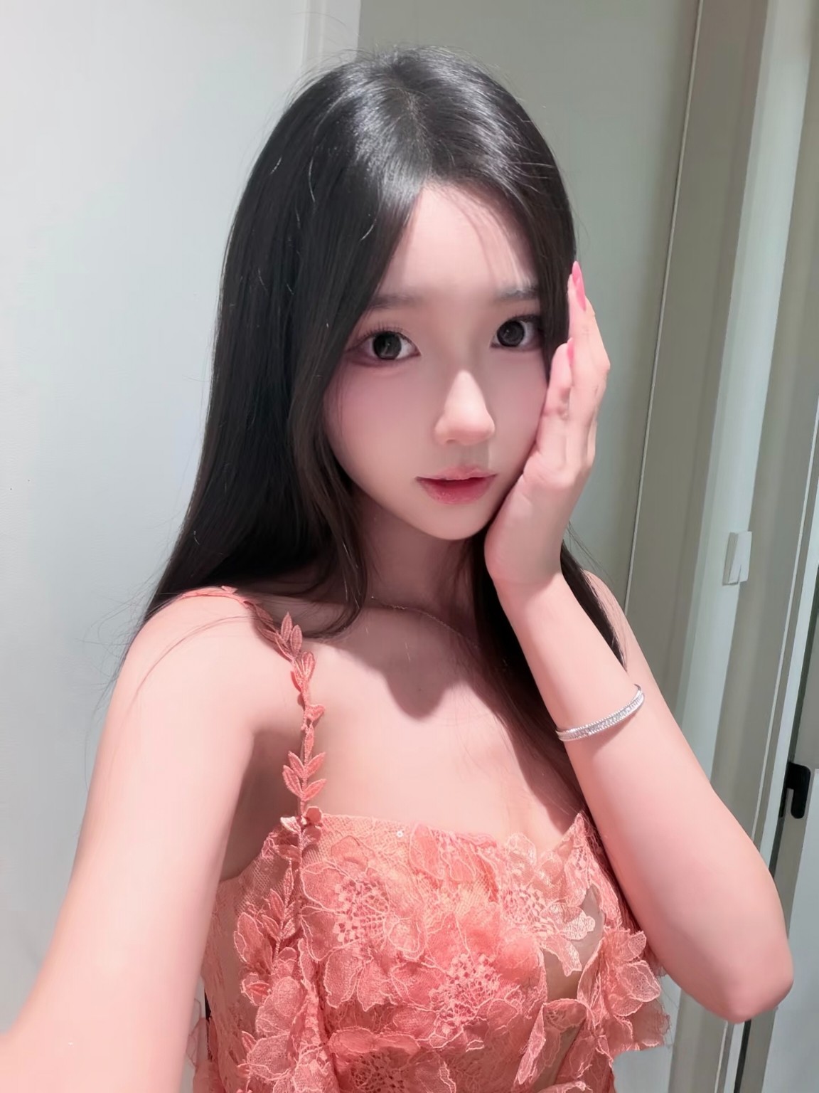 29EF59958E2AC54427054401C3DB759D.jpg